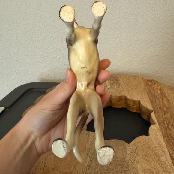 Vintage Elegant Brown and Tan Greyhound Collectible Figurine - Picture 4 of 6